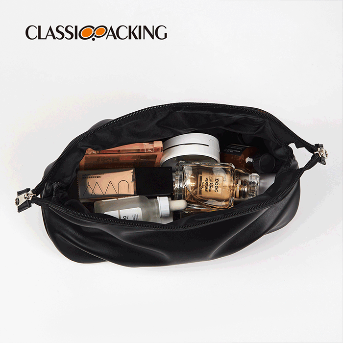 black-designer-makeup-bag-capacity
