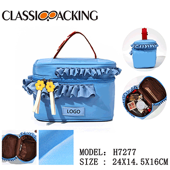 Nylon Waterproof Makeup Bag With Flower Zipper Pull