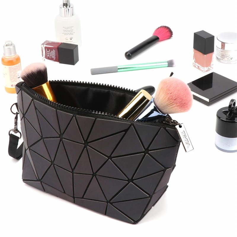 hologram toiletry organizer