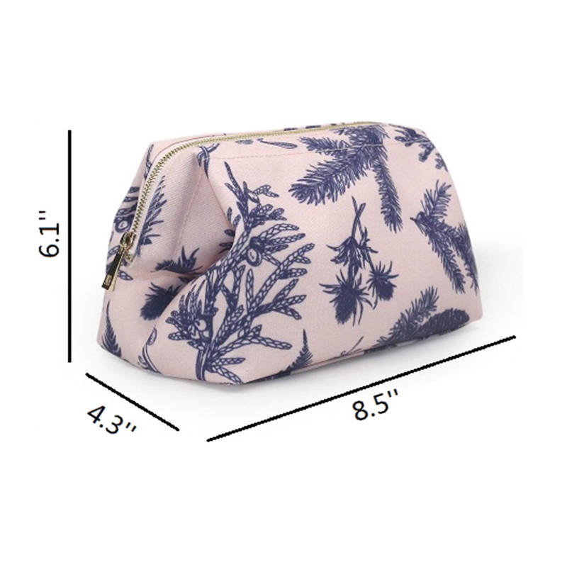 organic cotton toiletry bag-5.jpg