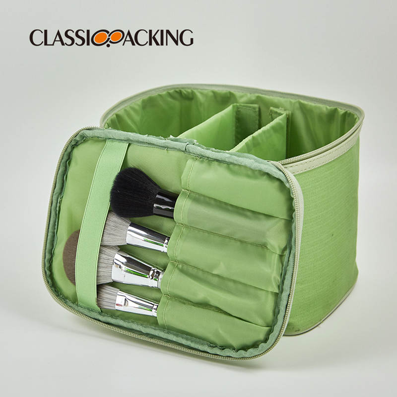 fashionable cosmetic bag