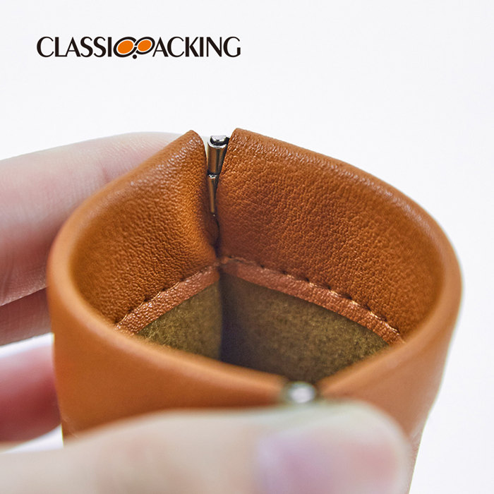 Round Leather Squeeze Coin Purse